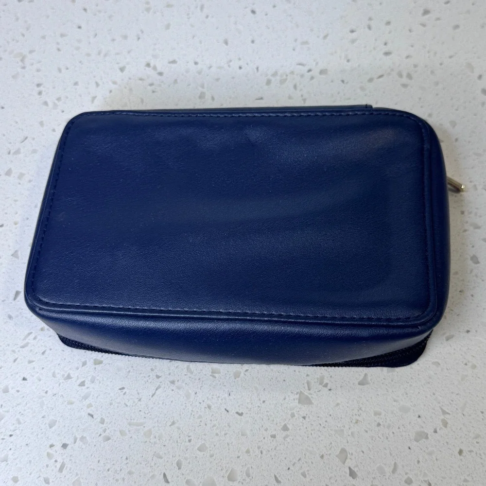 Missoni Delta Airlines Navy Blue Chevron Embossed Cosmetic Toiletry Bag Pouch